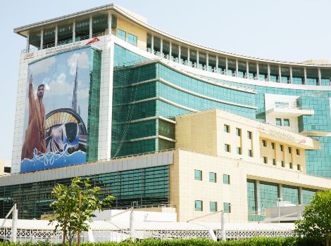 Image for Receiving 482 applications for scholarship programme