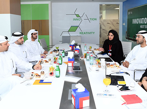 an image of Dubai Media delegation and RTA during the meeting 