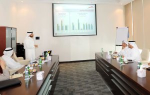 RTA reviews benchmarks of customers services with Emirates Transport