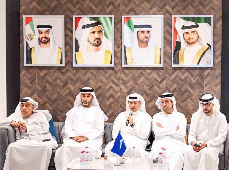 صورة عن استعراض خطط تطوير الطرق والتنقل مع أهالي منطقتي الراشدية وند الحمر