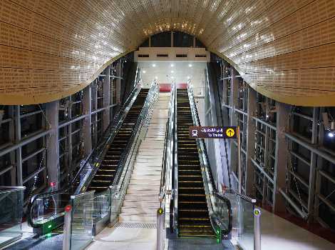 Image for Illuminating metro stations with 20,000 energy-saving lamps (LED)