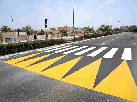 صورة عن إنجاز تحسينات مرورية في البرشاء جنوب الأولى